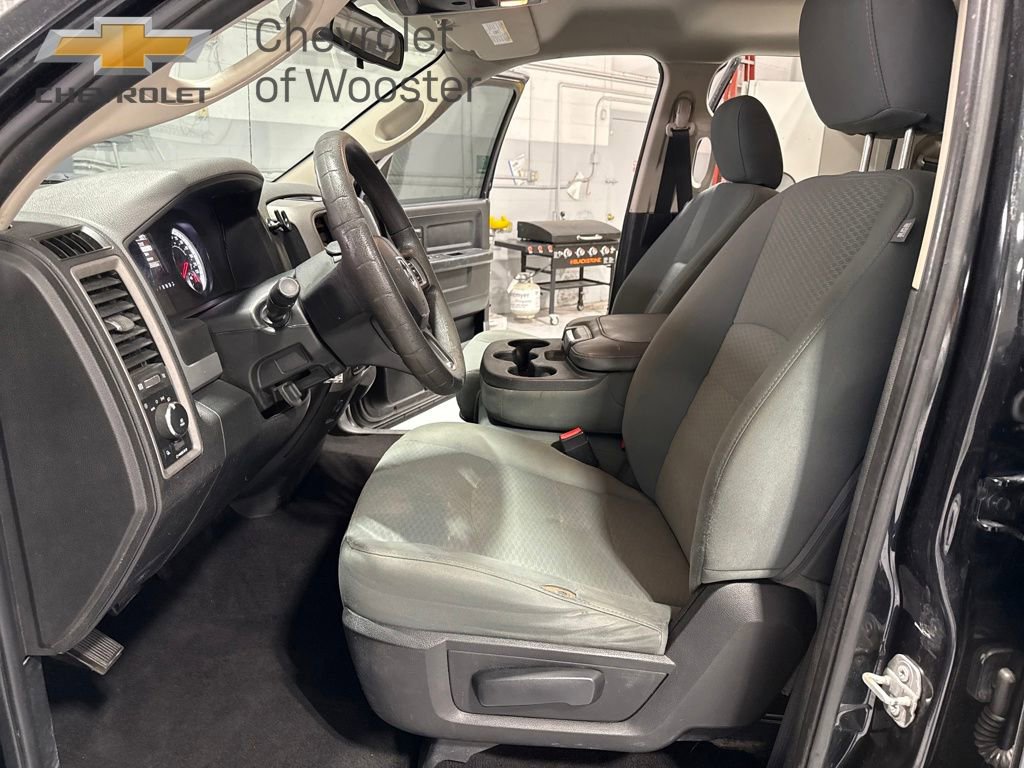 Used 2016 RAM 1500 Express w/ Black Ram 1500 Express Group image 12