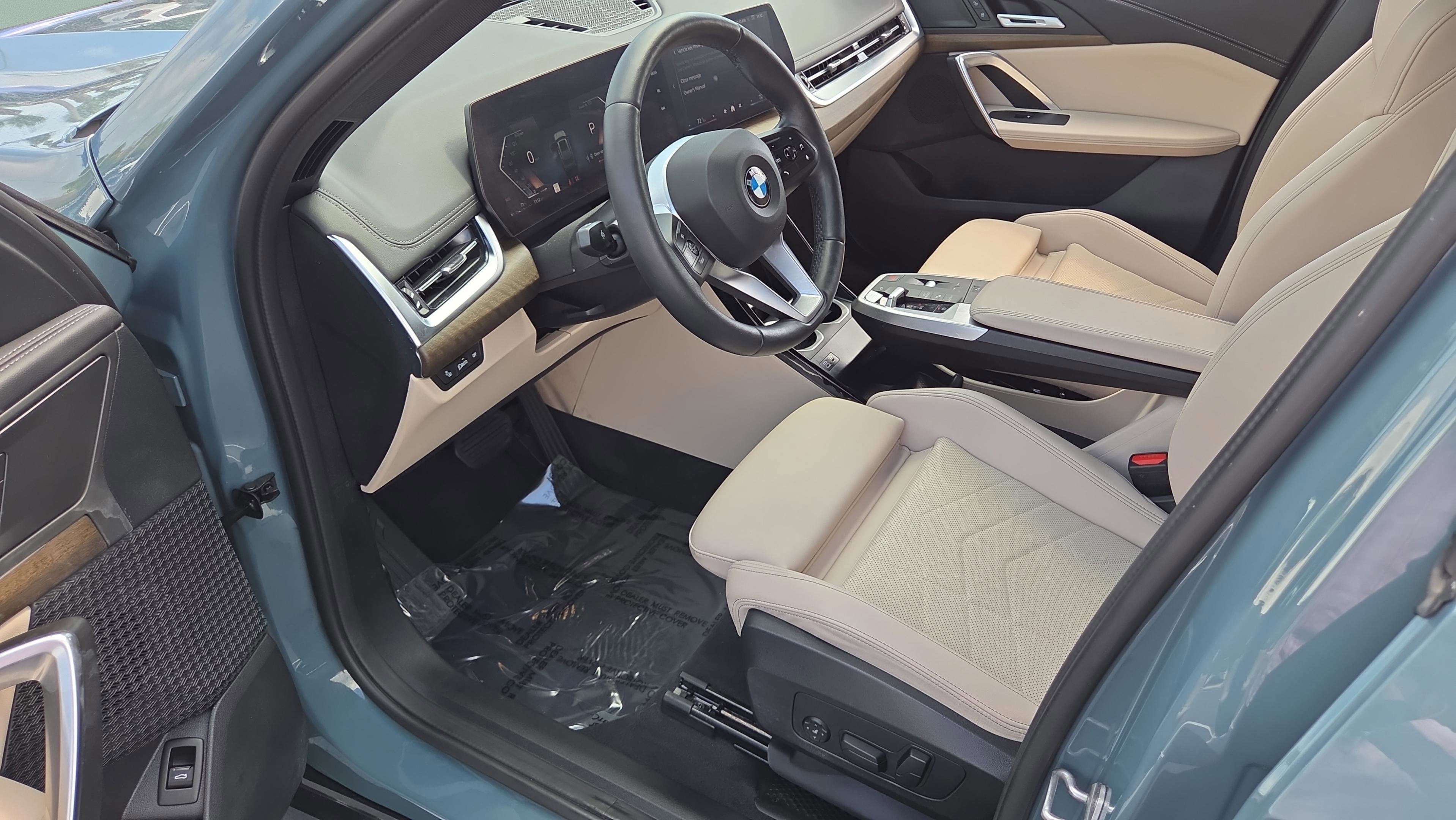 Certified 2025 BMW X1 xDrive28i w/ Convenience Package image 9