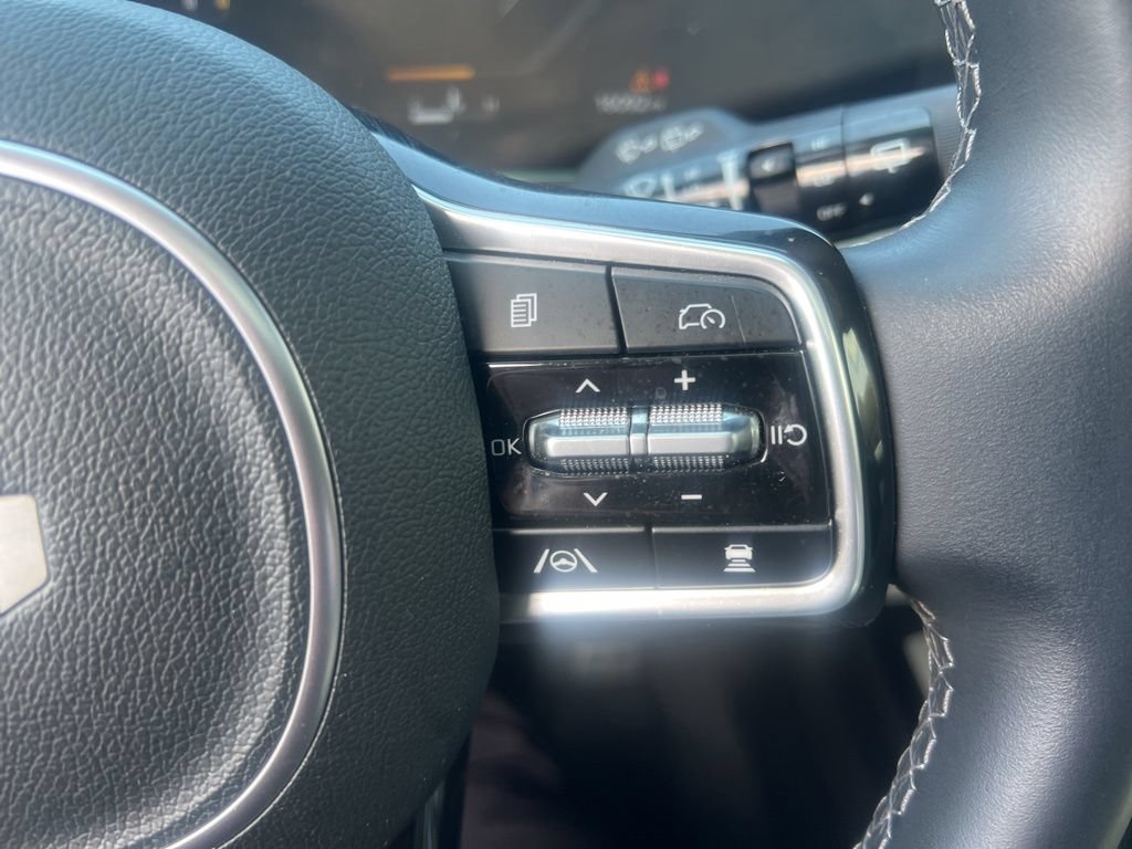 Certified 2025 Kia Sorento SX AWD/4WD image 62
