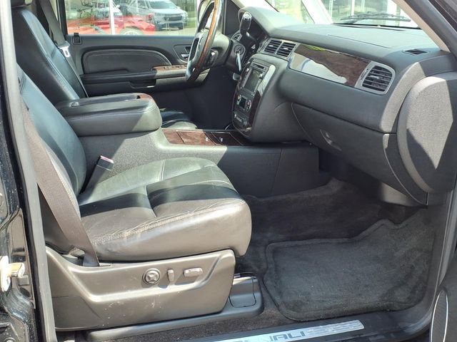 Used 2008 GMC Yukon XL Denali AWD/4WD image 6