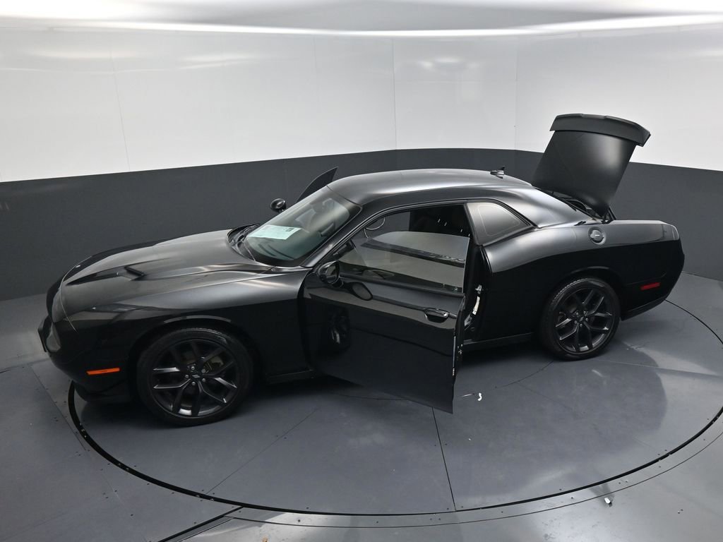 Used 2021 Dodge Challenger SXT w/ Blacktop Package image 25