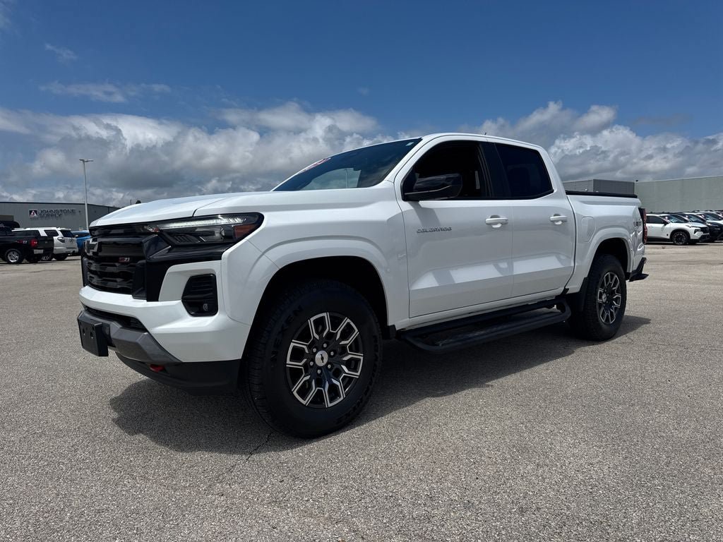 Used 2024 Chevrolet Colorado Z71 w/ Z71 Convenience Package 2 AWD/4WD video 2