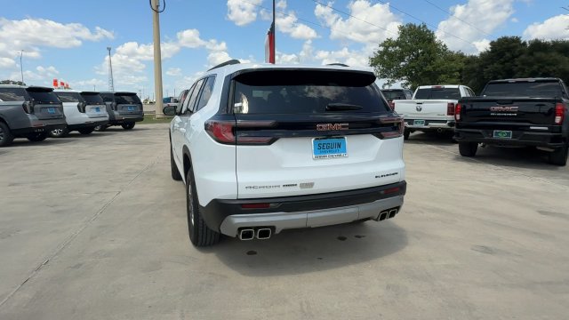 Certified 2025 GMC Acadia Elevation AWD/4WD image 7