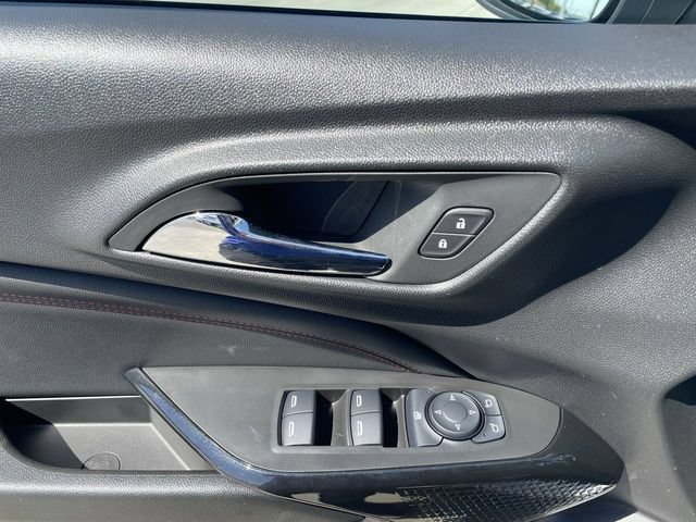 Used 2025 Chevrolet Trax RS w/ Driver Confidence Package FWD image 21