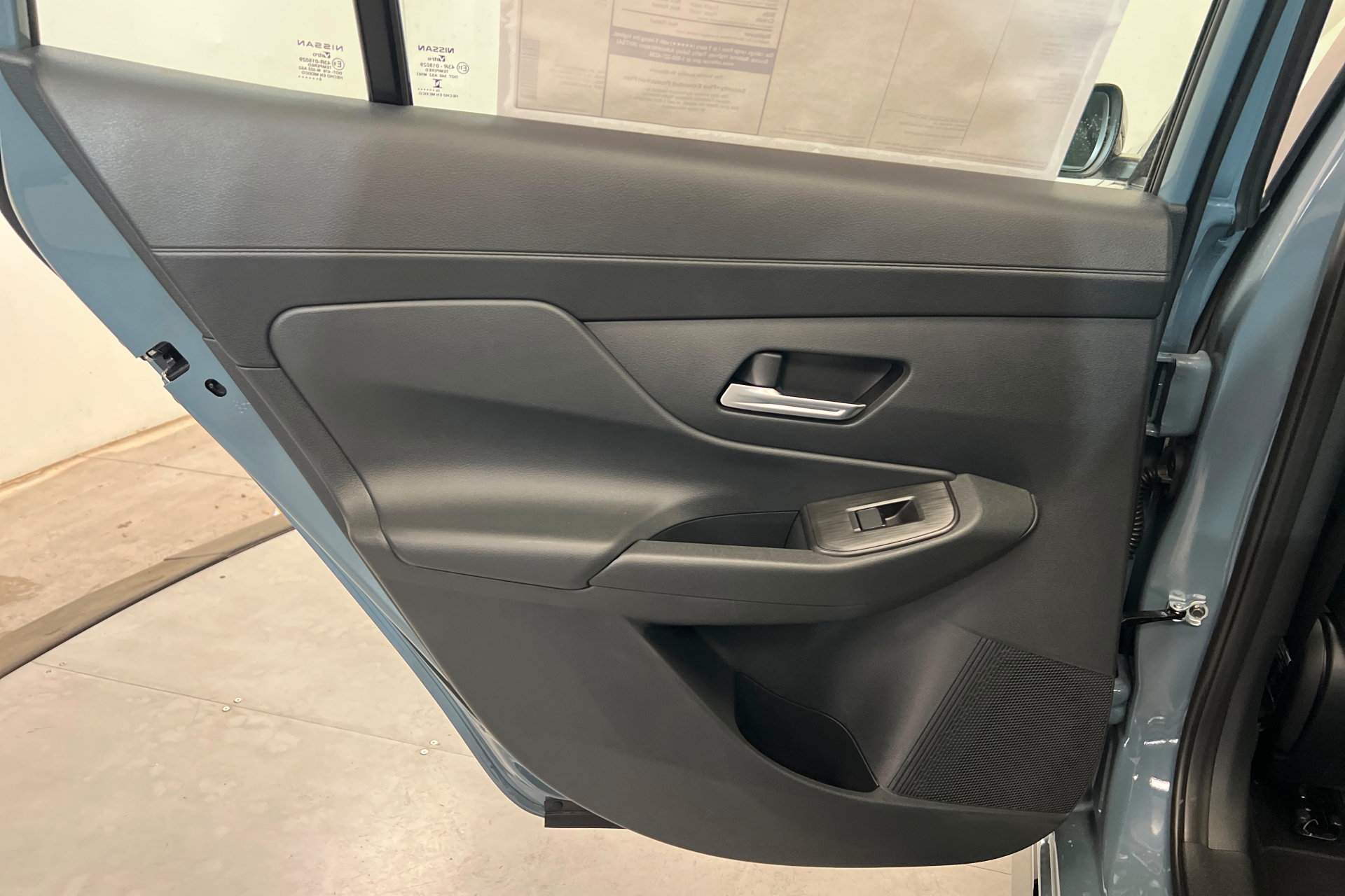 New 2027 Nissan Sentra SR w/ Floor Mat Package FWD image 18