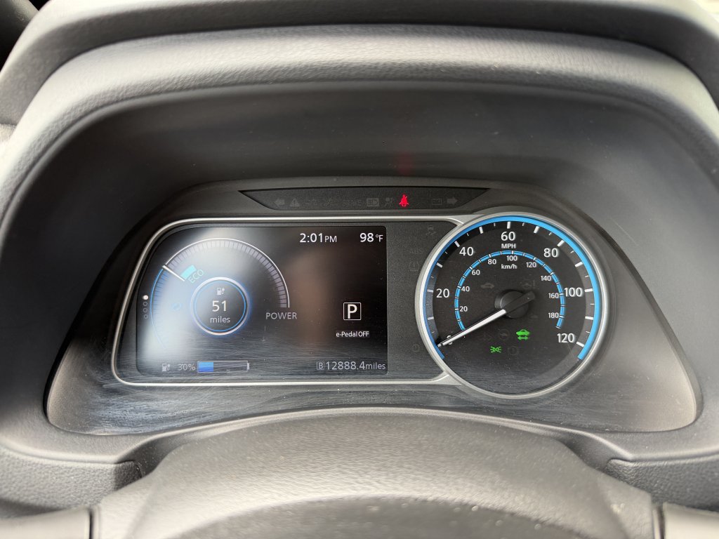 Used 2025 Nissan Leaf S FWD image 17