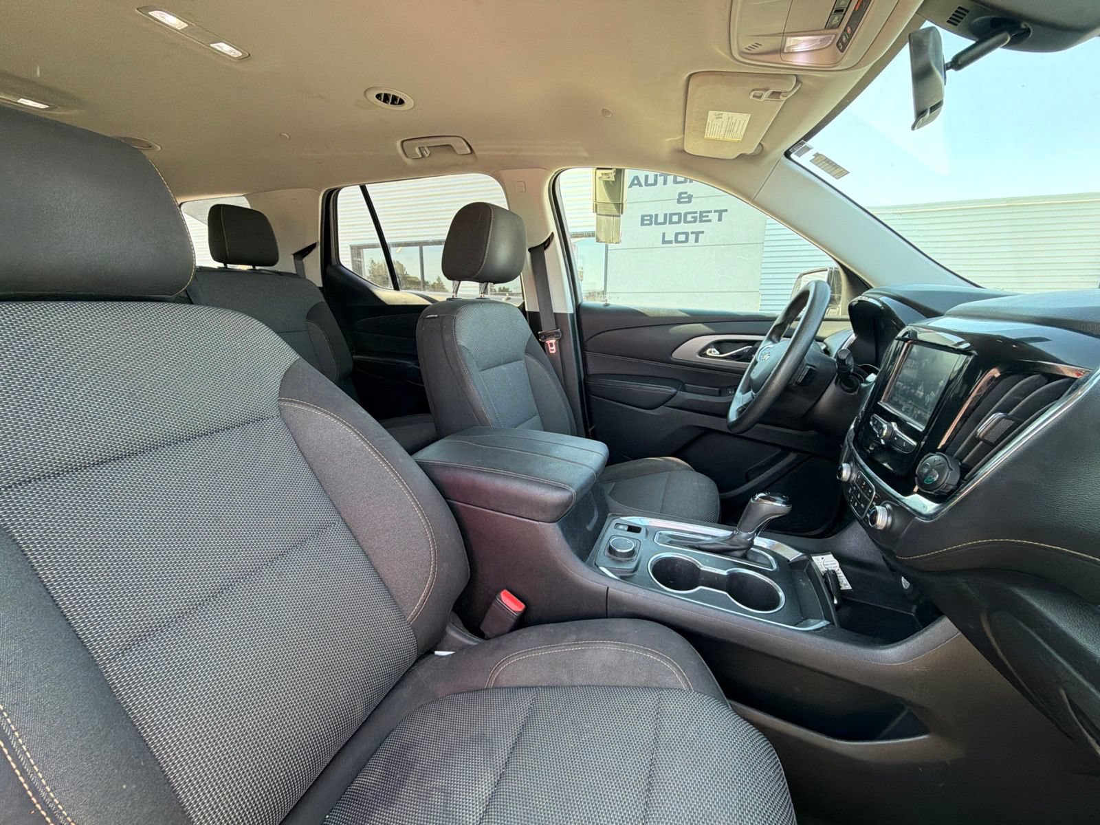 Used 2018 Chevrolet Traverse LS FWD image 9