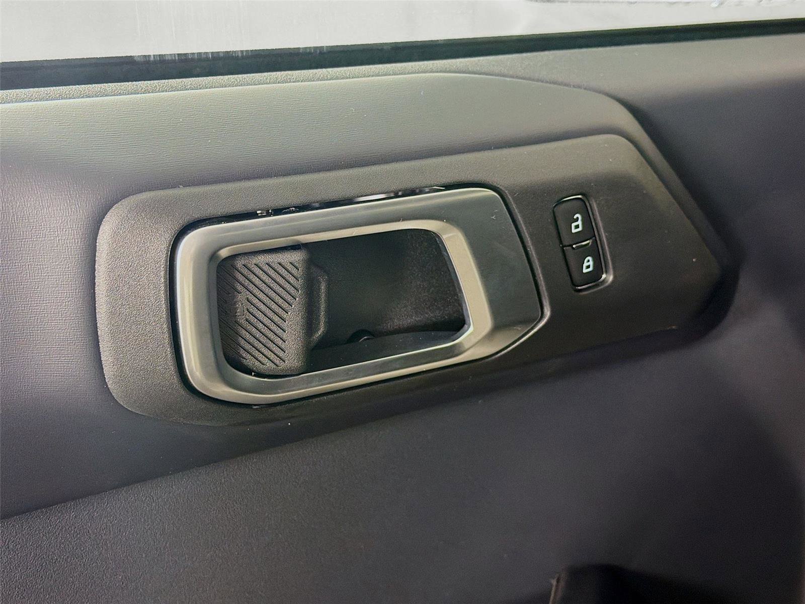 New 2026 Ford Bronco Badlands image 18