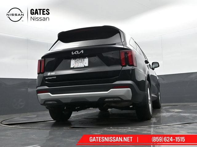 Used 2024 Kia Sorento LX FWD image 37