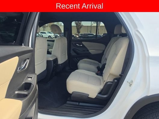 Used 2023 Chevrolet Traverse LT w/ LPO, Cargo Package AWD/4WD image 9