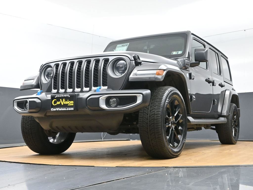 Used 2023 Jeep Wrangler Unlimited Sahara w/ Cold Weather Group AWD/4WD image 47
