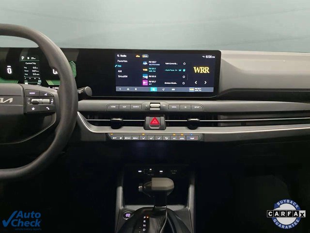 Used 2025 Kia K4 LX image 13