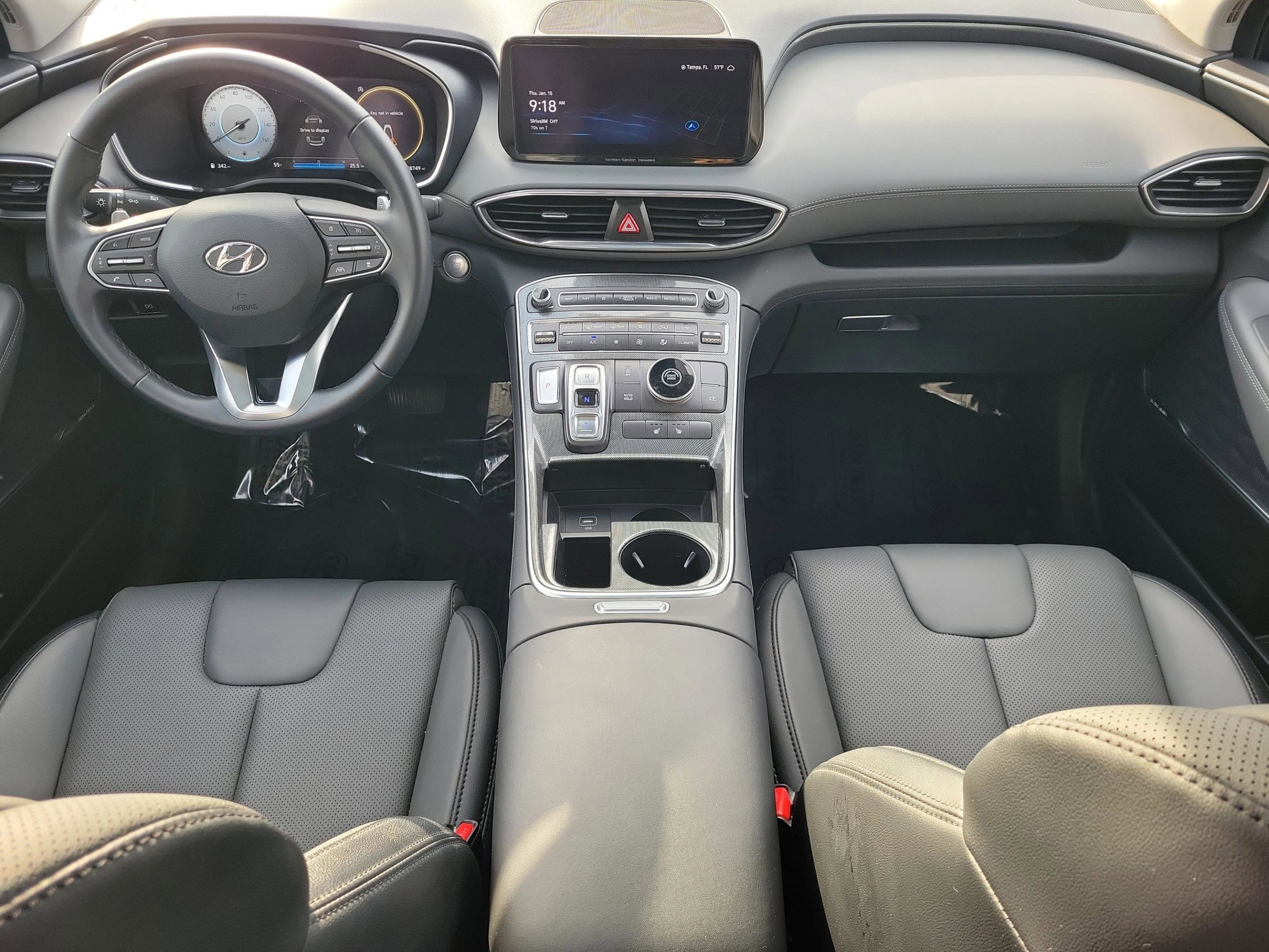 Used 2023 Hyundai Santa Fe SEL w/ Premium Package image 14