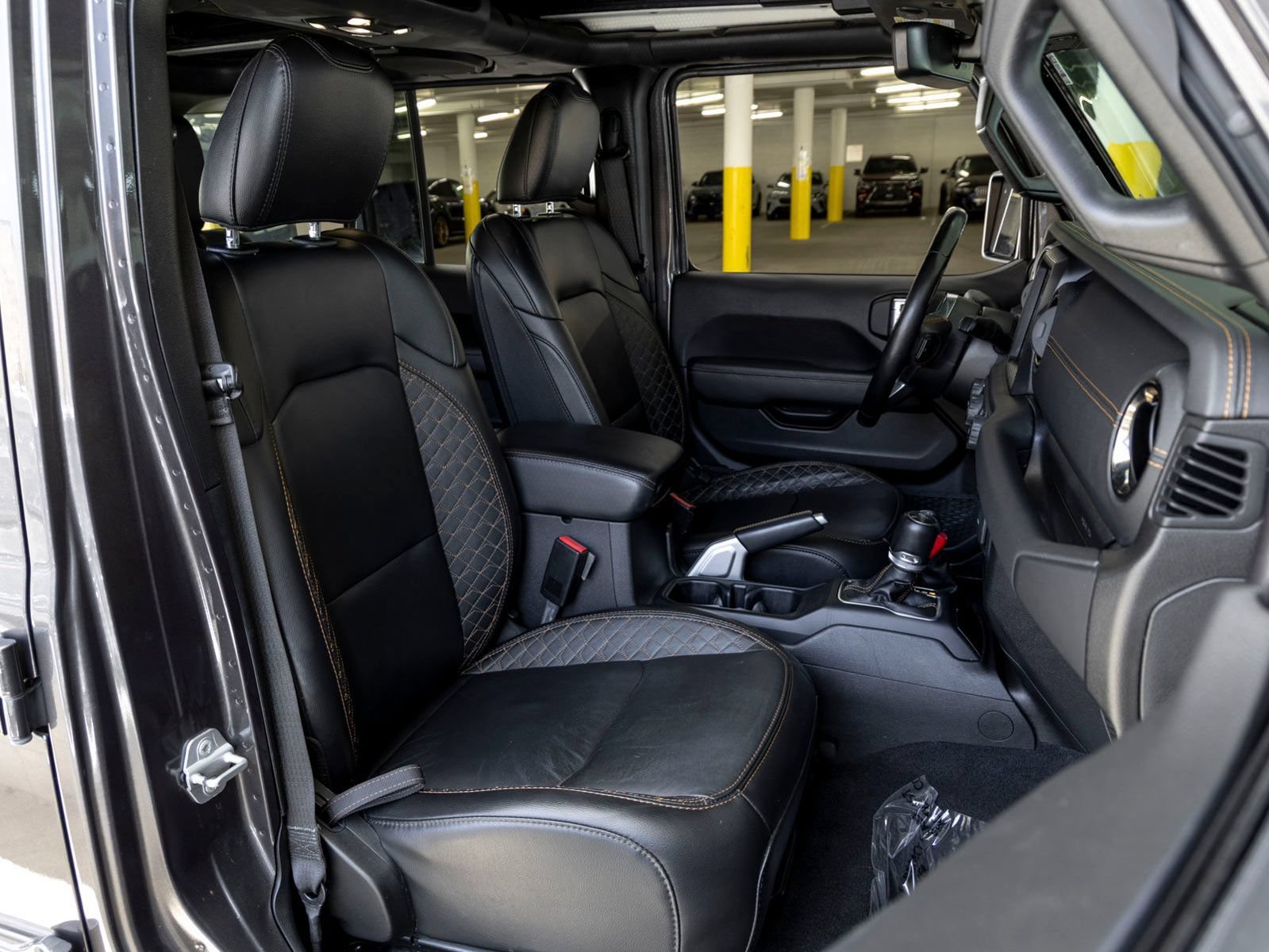 Used 2021 Jeep Wrangler Unlimited Sahara AWD/4WD image 25