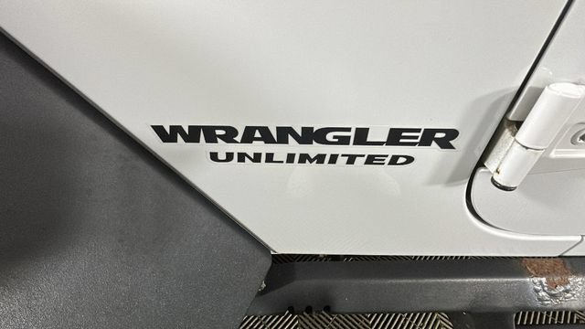 Used 2017 Jeep Wrangler Unlimited Sport AWD/4WD image 10