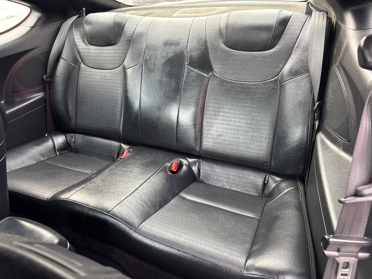 Used 2016 Hyundai Genesis Coupe 3.8 image 12