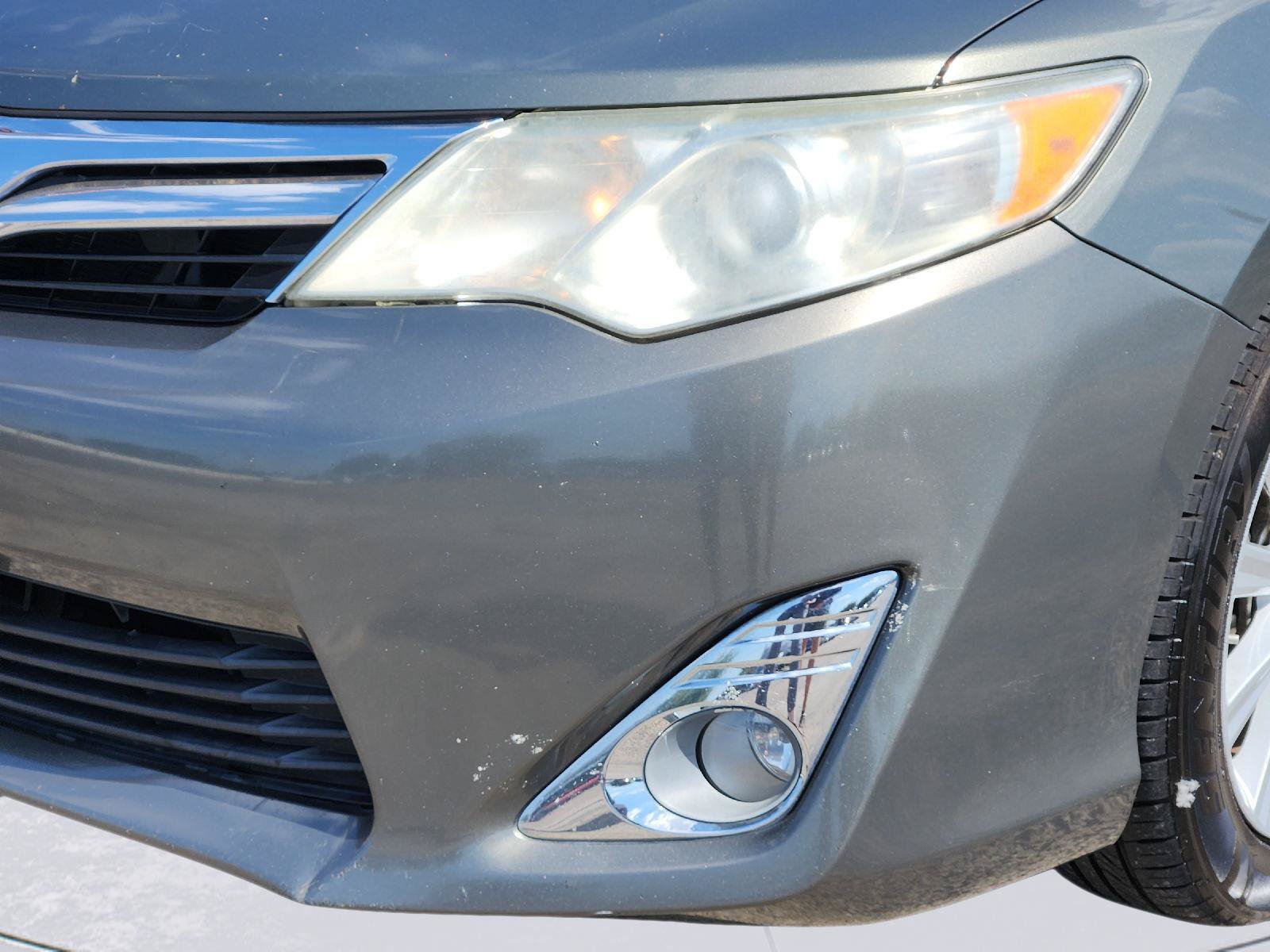 Used 2012 Toyota Camry XLE FWD image 8