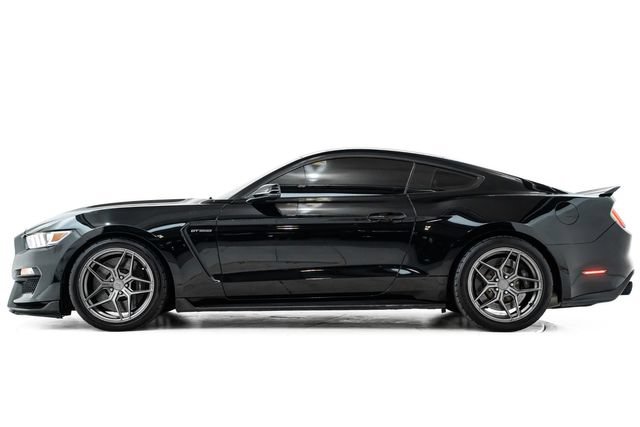Used 2017 Ford Mustang Shelby GT350 w/ Electronics Package RWD image 9