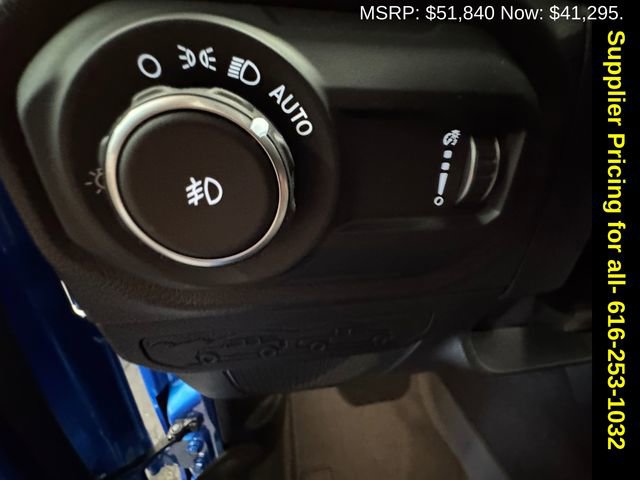 New 2025 Jeep Wrangler Sport S image 27