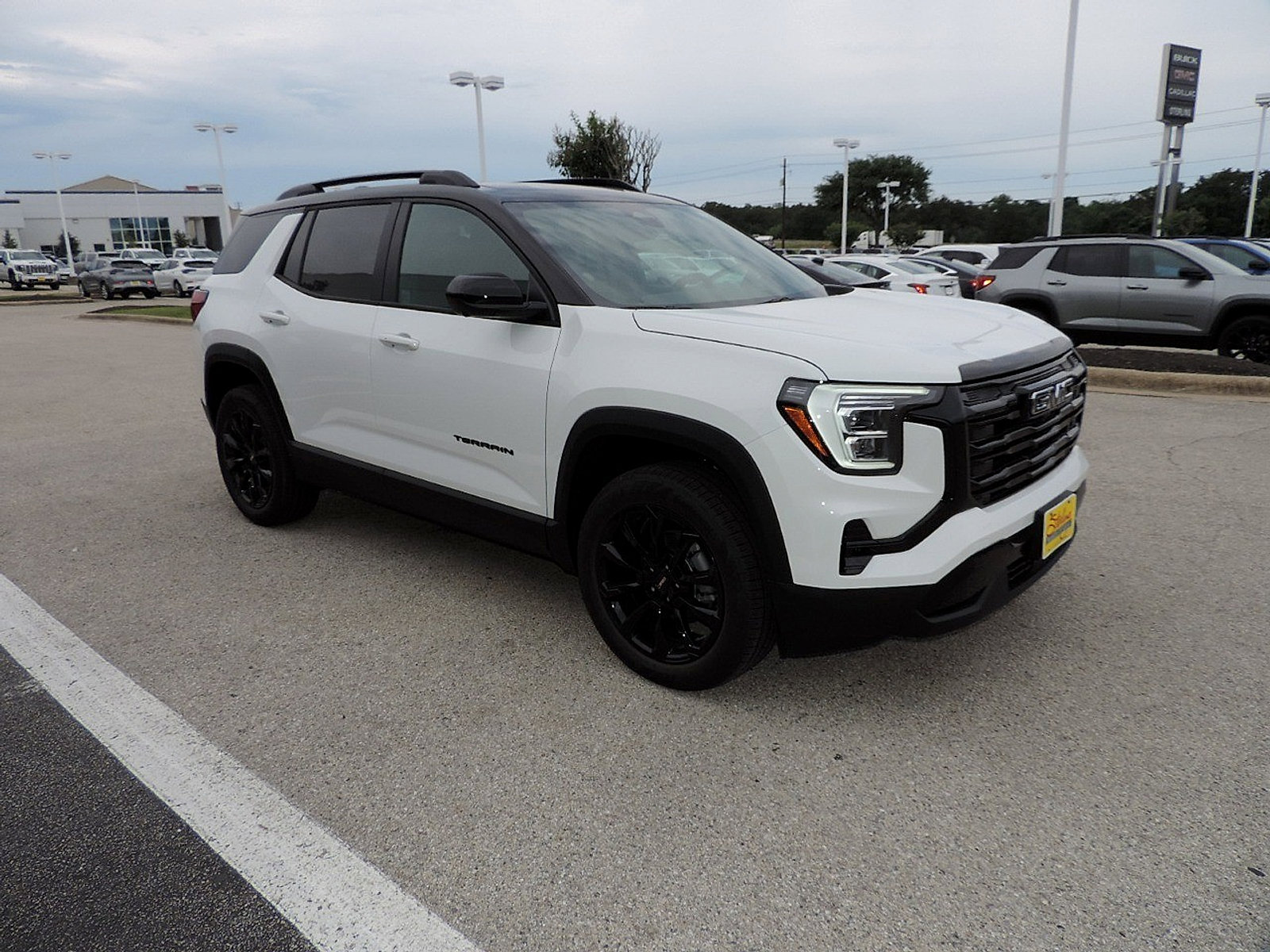 New 2026 GMC Terrain Elevation w/ Elevation Premium Package FWD image 3