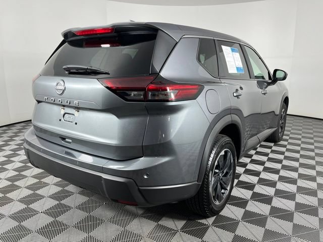 Certified 2025 Nissan Rogue SV FWD image 11