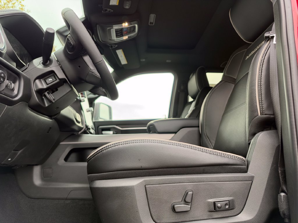 New 2027 RAM 2500 Laramie AWD/4WD image 15