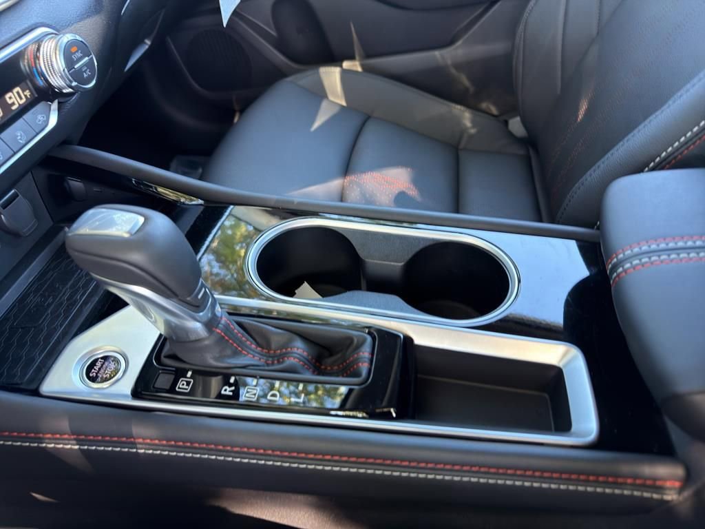 New 2025 Nissan Altima 2.5 SR image 28