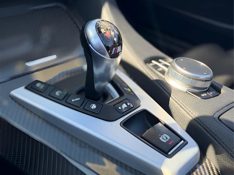 Used 2017 BMW M6 Convertible image 44