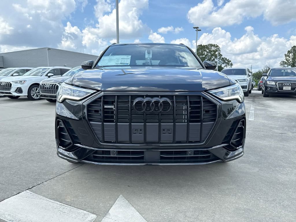 New 2025 Audi Q3 2.0T Premium image 2