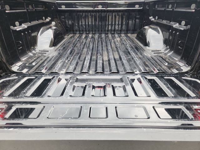 Certified 2022 Chevrolet Colorado W/T w/ Custom Special Edition image 22