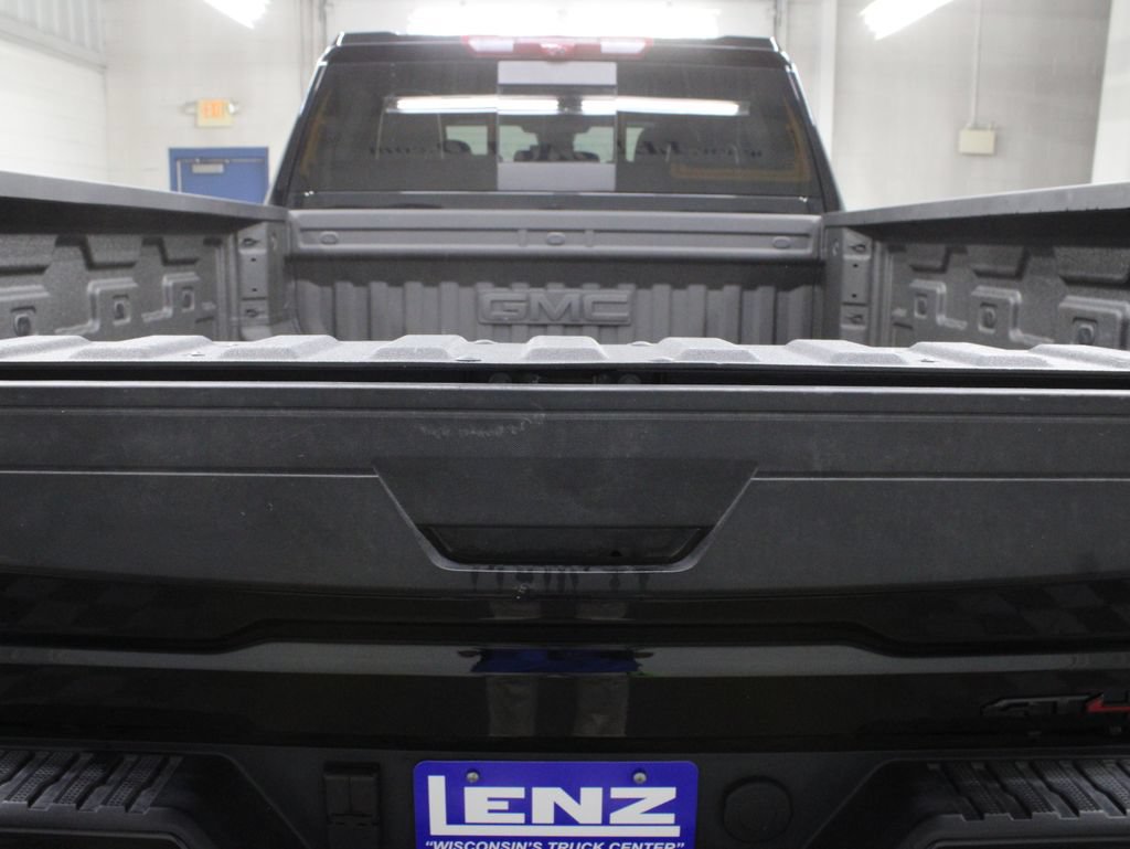 Used 2026 GMC Sierra 2500 AT4X w/ LPO, Black Badging Package AWD/4WD image 48