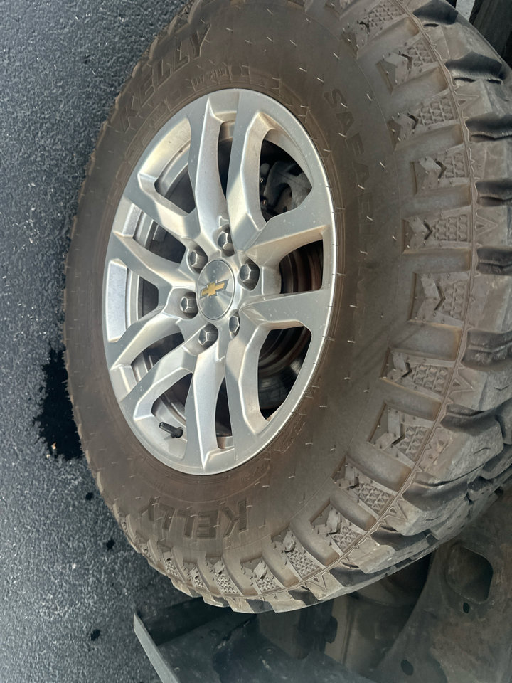 Used 2020 Chevrolet Silverado 1500 LT w/ All-Star Edition image 25