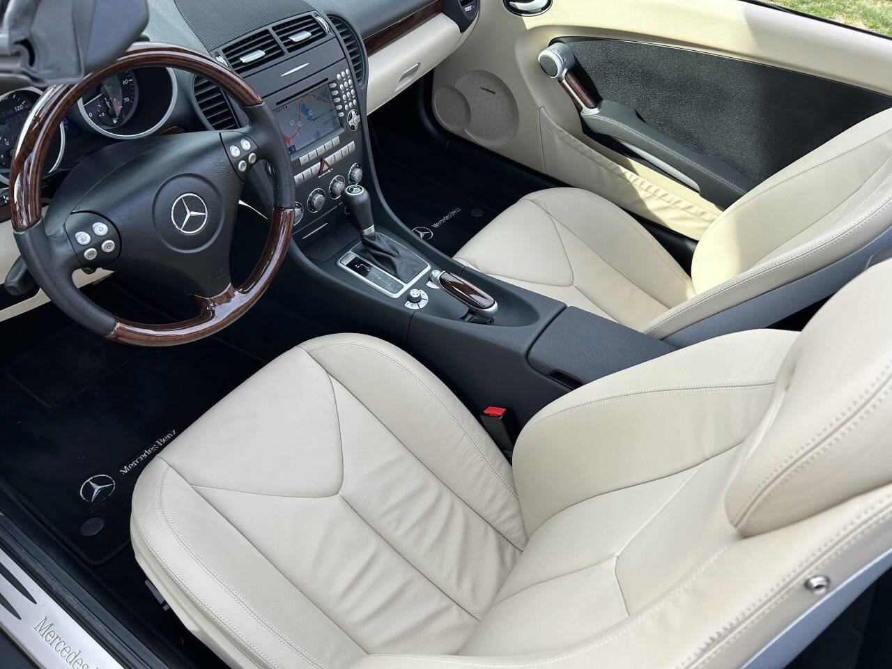 Used 2007 Mercedes-Benz SLK 350 image 30