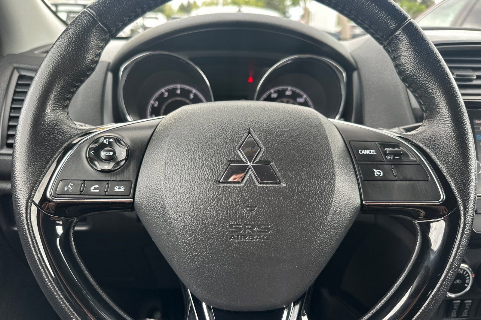 Used 2018 Mitsubishi Outlander Sport SEL AWD/4WD image 25