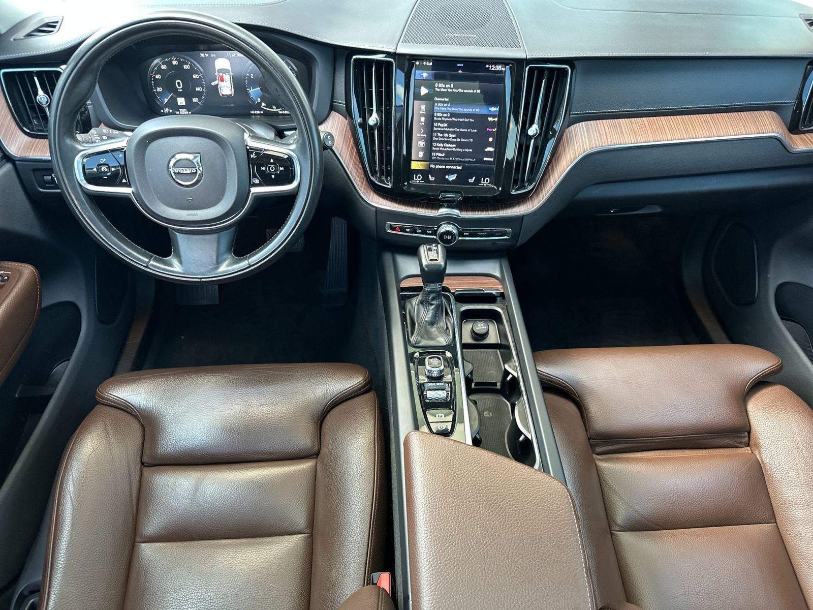 Used 2019 Volvo XC60 T5 Inscription w/ Protection Package Premier AWD/4WD image 14