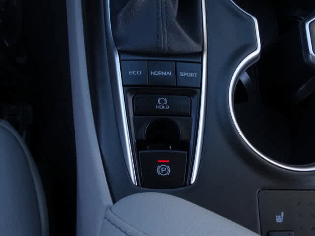 Certified 2023 Toyota Camry XLE image 33