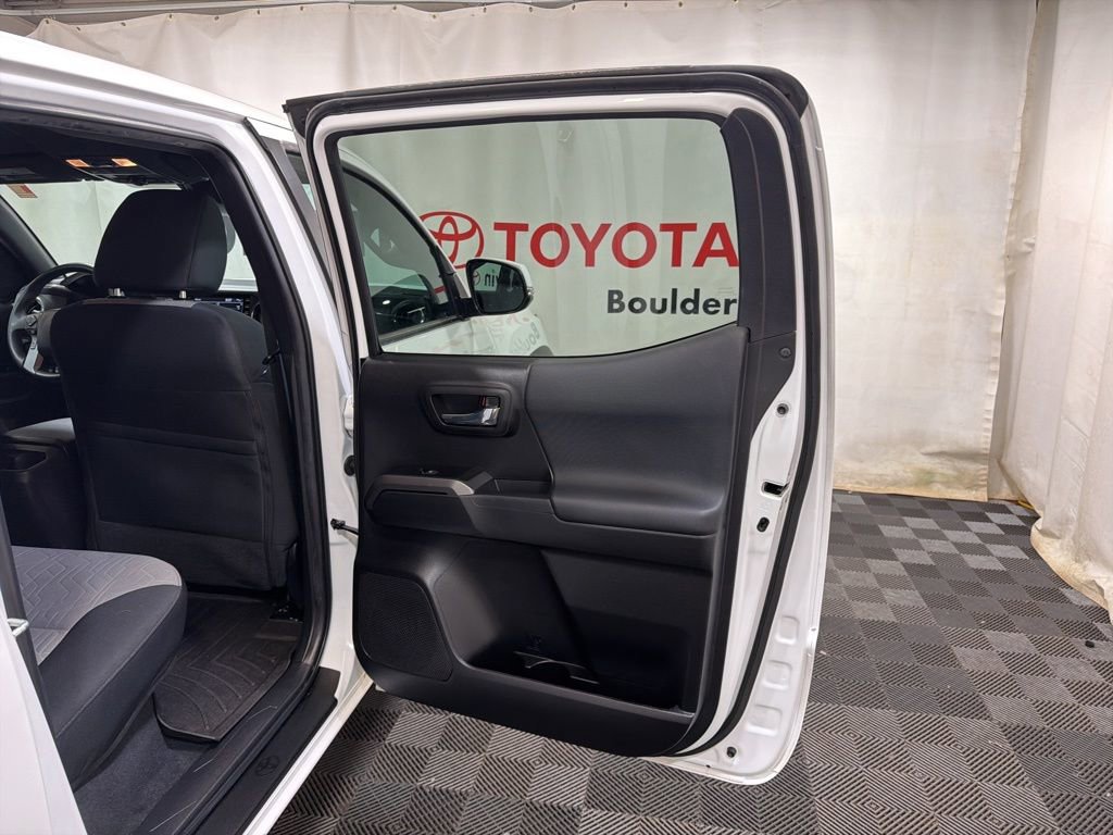 Used 2023 Toyota Tacoma TRD Off-Road AWD/4WD image 13