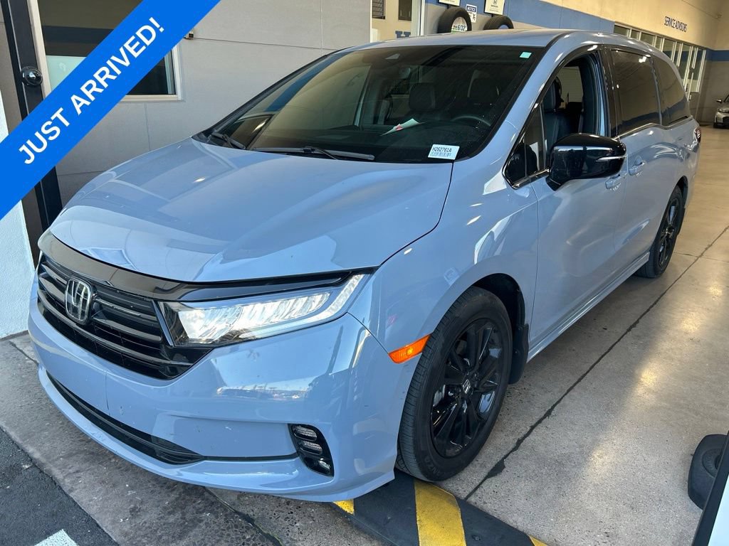 Used 2024 Honda Odyssey Sport image 1