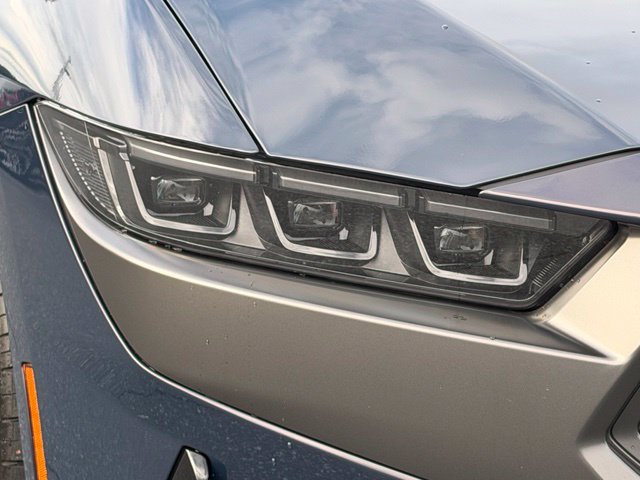 Used 2025 Ford Mustang Dark Horse RWD image 15
