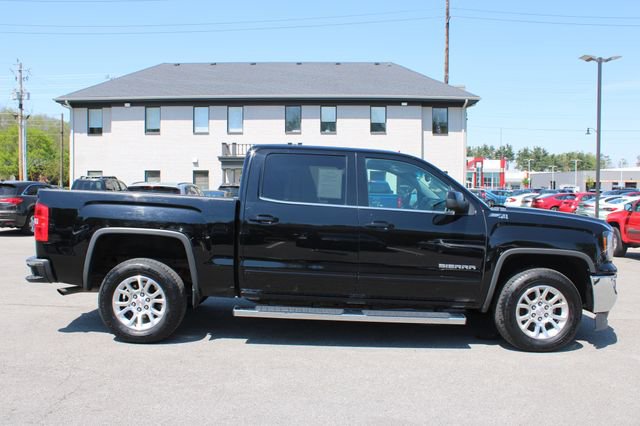 Used 2018 GMC Sierra 1500 SLE w/ SLE Value Package AWD/4WD image 6