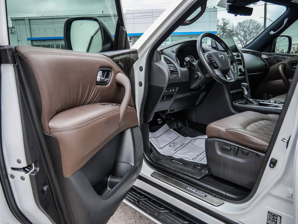 Used 2024 Nissan Armada Platinum w/ Captain's Chairs Package image 29