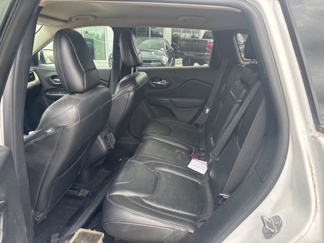 Used 2017 Jeep Cherokee Limited FWD image 7