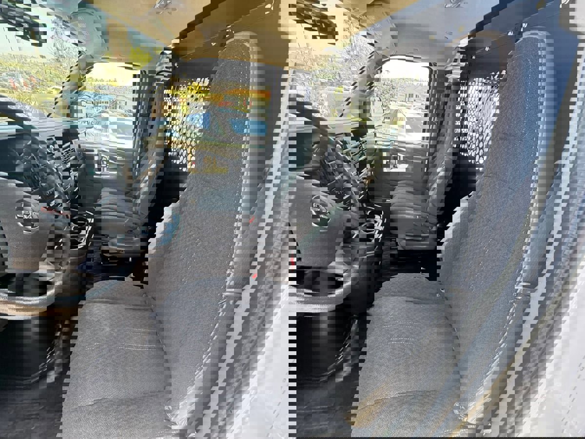 Used 2023 GMC Savana 2500 w/ Driver Convenience Package image 10
