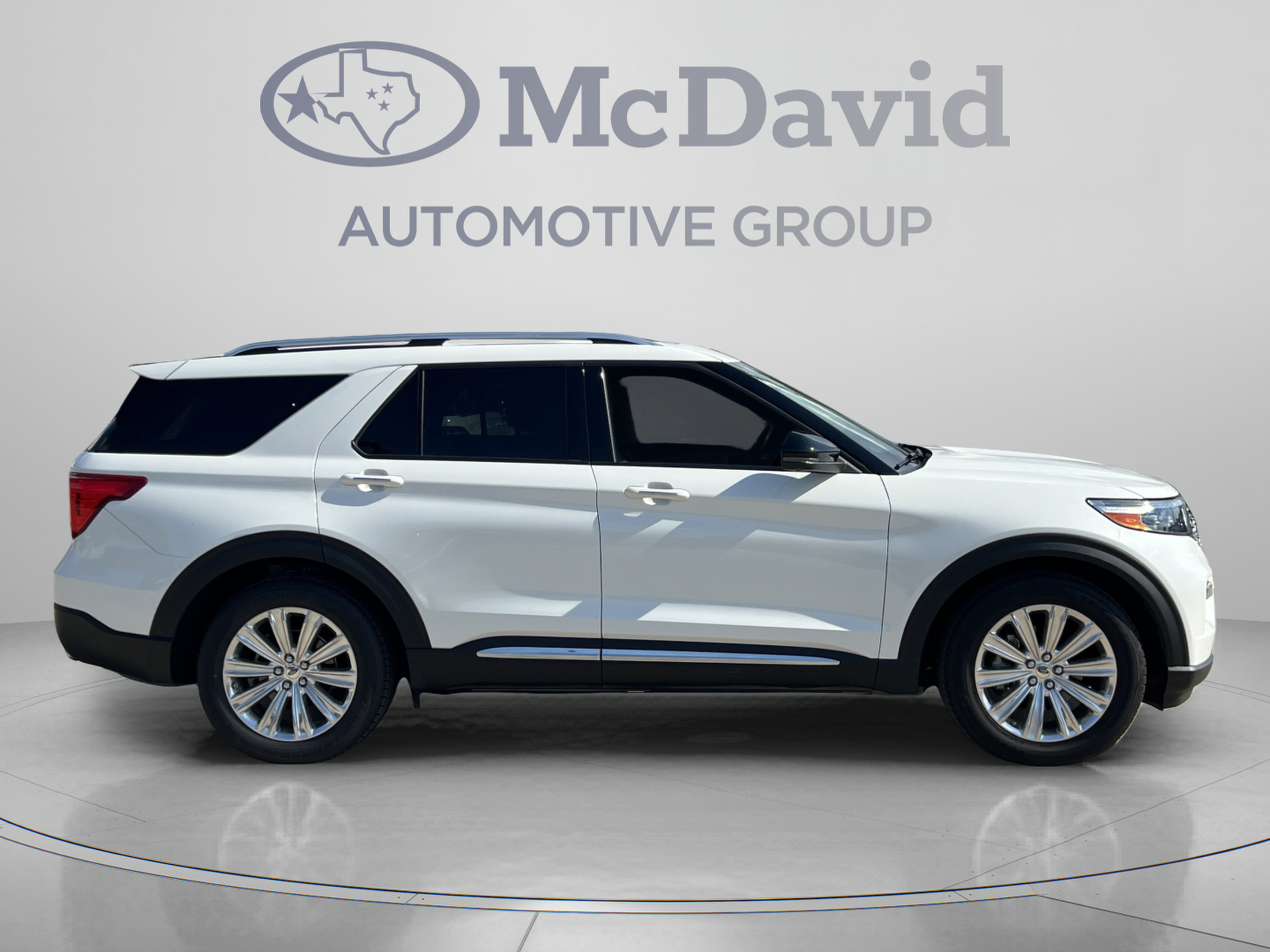 Used 2020 Ford Explorer Limited w/ Class III Trailer Tow Package RWD image 8
