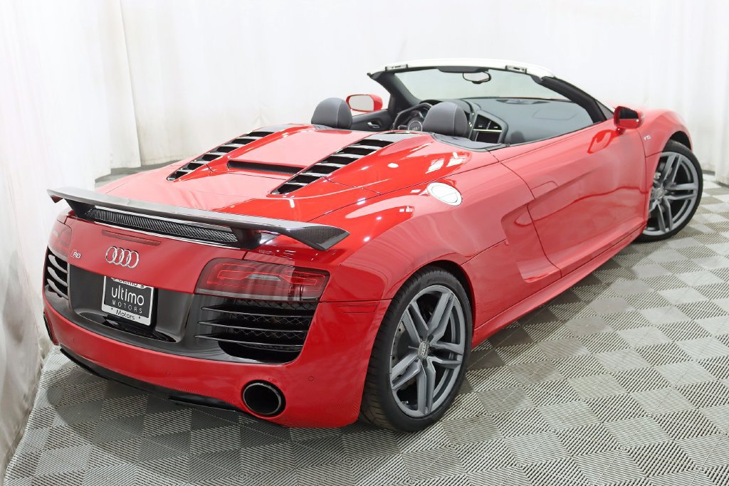 Used 2015 Audi R8 V10 AWD/4WD image 13