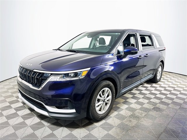 Used 2024 Kia Carnival LX image 7