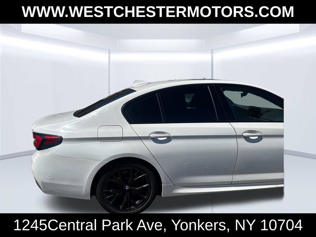 Used 2021 BMW 530i xDrive w/ M Sport Package AWD/4WD image 11