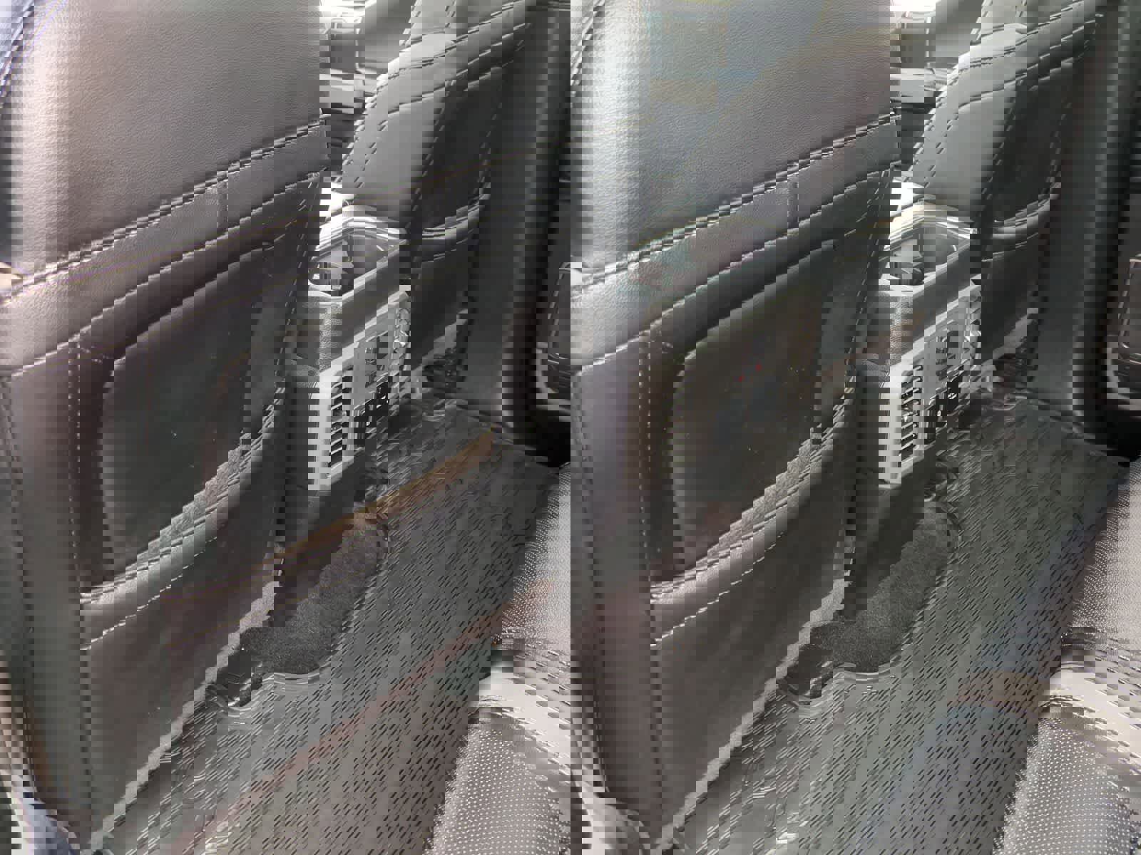 Used 2018 Ford F150 Raptor w/ Equipment Group 802A Luxury image 18