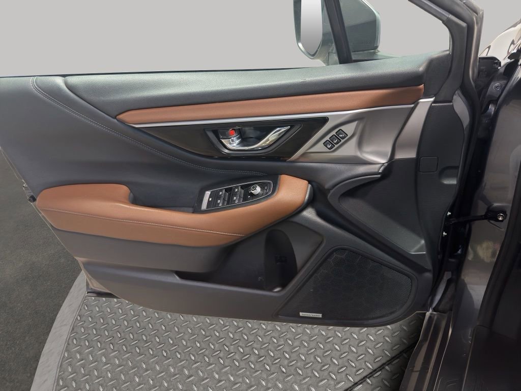 Used 2020 Subaru Outback Touring XT image 14