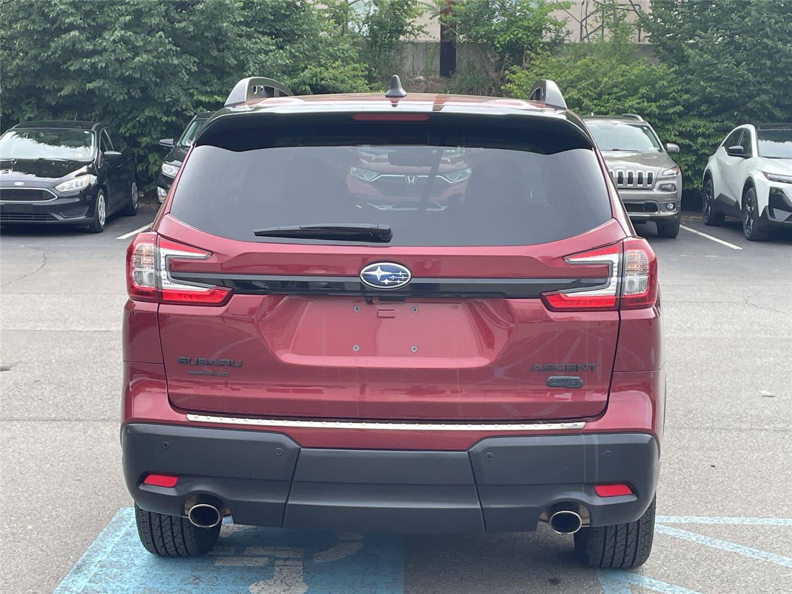 Certified 2023 Subaru Ascent Onyx Edition Limited AWD/4WD image 4